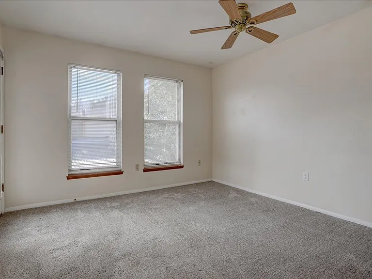 1201 Galapago St #110 — Photo 9