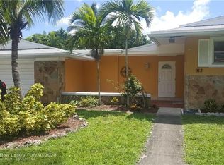 912 SW 49th Ter, Plantation, FL 33317