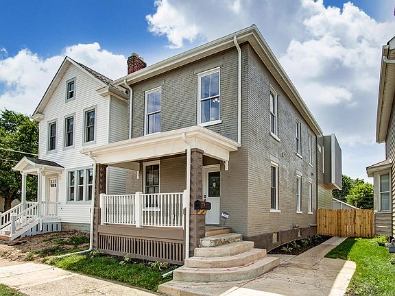 2nd image of 637 Reinhard Ave