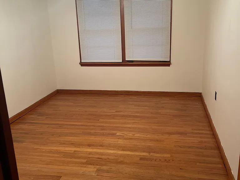 102 Antigua Dr — Photo 4