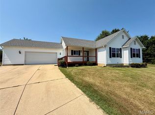 1042 Buck Ct, Sullivan, MO 63080