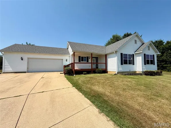 1042 Buck Ct, Sullivan, MO 63080