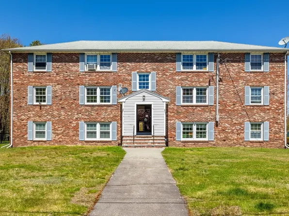 23 Frank St APT 4, Dracut, MA 01826