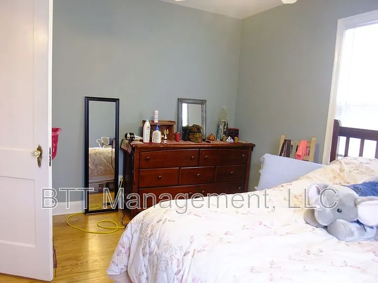 8401 Greenwood Ave #3 — Photo 49