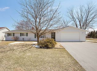 202 N 3rd St, HILBERT, WI 54129