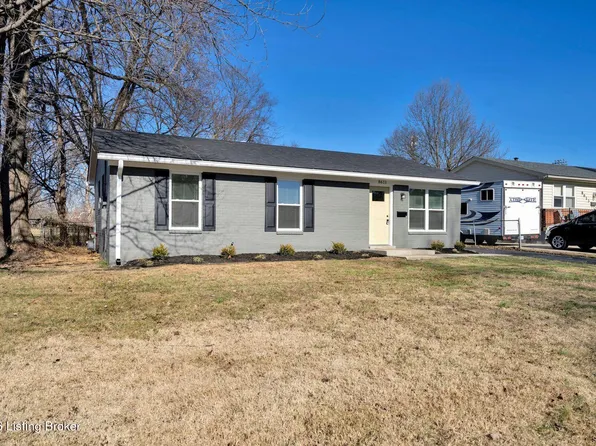 8611 Bluebell Dr, Louisville, KY 40219