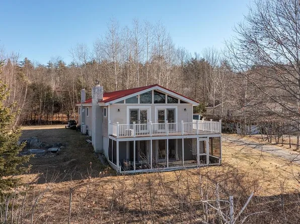 358 N Barnstead Road, Barnstead, NH 03225