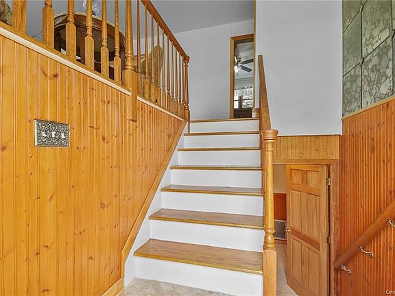 5th image of 540 Westfield Dr