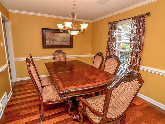 4th image of 8565 Bay Orchard Ln
