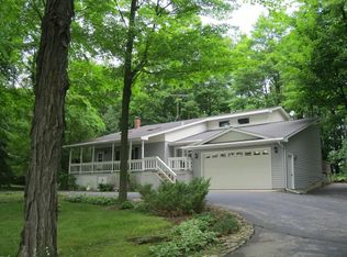 7100 Deer Trail Rd, Sturgeon Bay, WI 54235