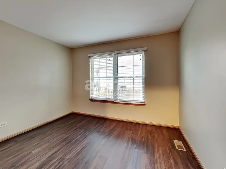 1920 Chestnut Grove Dr — Photo 21