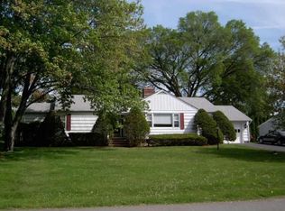 31 Stony Brook Rd, Montville, NJ 07045