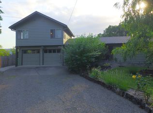16455 SE Hampshire Ln, Milwaukie, OR 97267