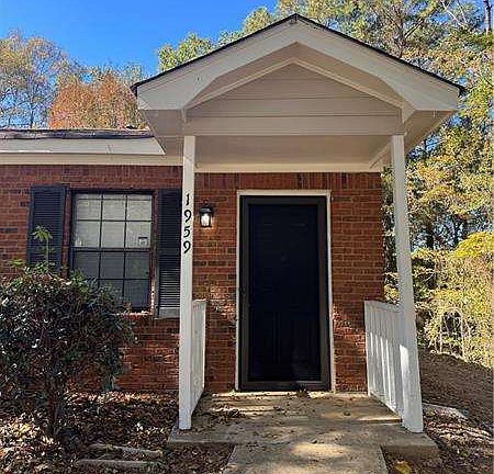 2nd image of 1959 Patterson Ct