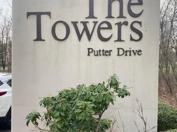 15 Putter Drive #206 S, Wallingford, CT 06492