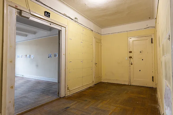 Sold by Rachel Realty | media 28