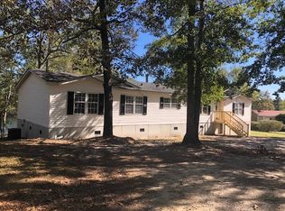 252 Twin Lakes Rd, Neeses, SC 29107