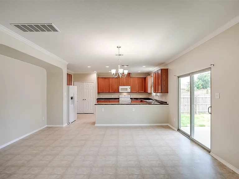 123 Mancos Dr — Photo 9