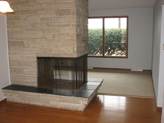 Floor to ceiling stone!