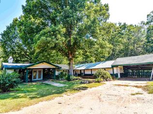 222 Poplar Grove Dr, Thomaston, GA 30286