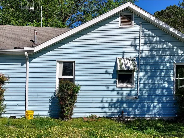 725 W Holt Ave, Harrison, AR 72601