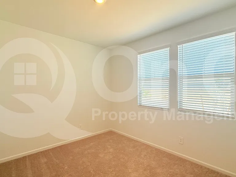 34007 N Germander Dr — Photo 15