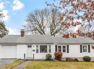 14 Mary Ann Dr, Worcester, MA 01606