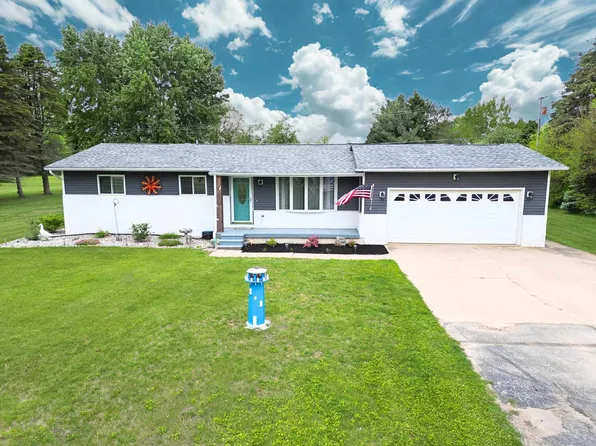 10040 Reese Rd, Birch Run, MI 48415