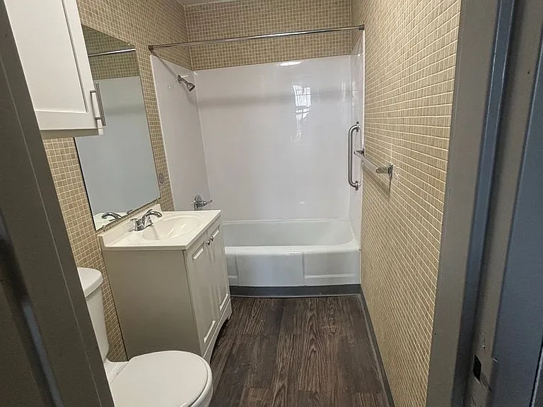 The Village at Gray's Lake Apartments - Des Moines — Photo 48