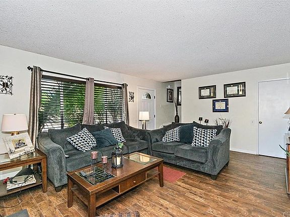 5th image of 4525 Yosemite Dr