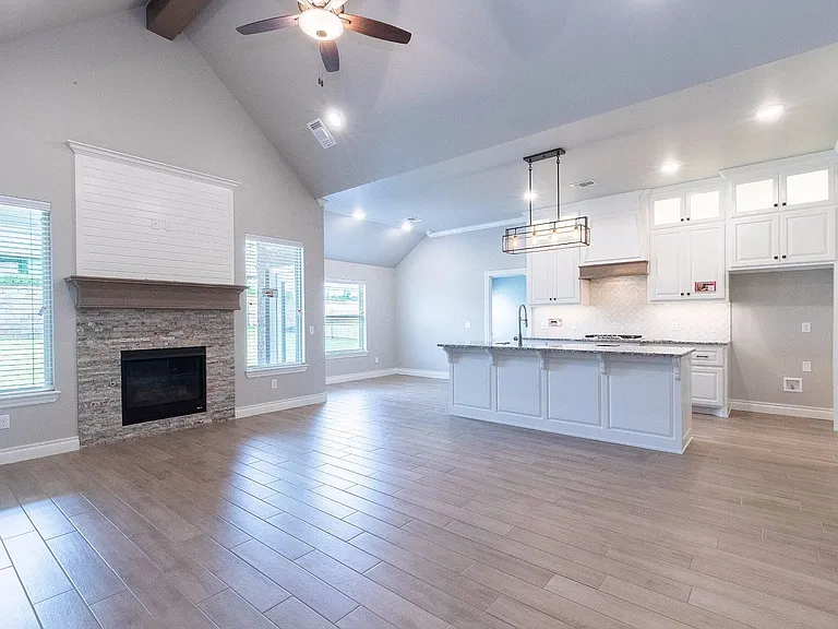 3117 Hunter Crest Dr — Photo 5