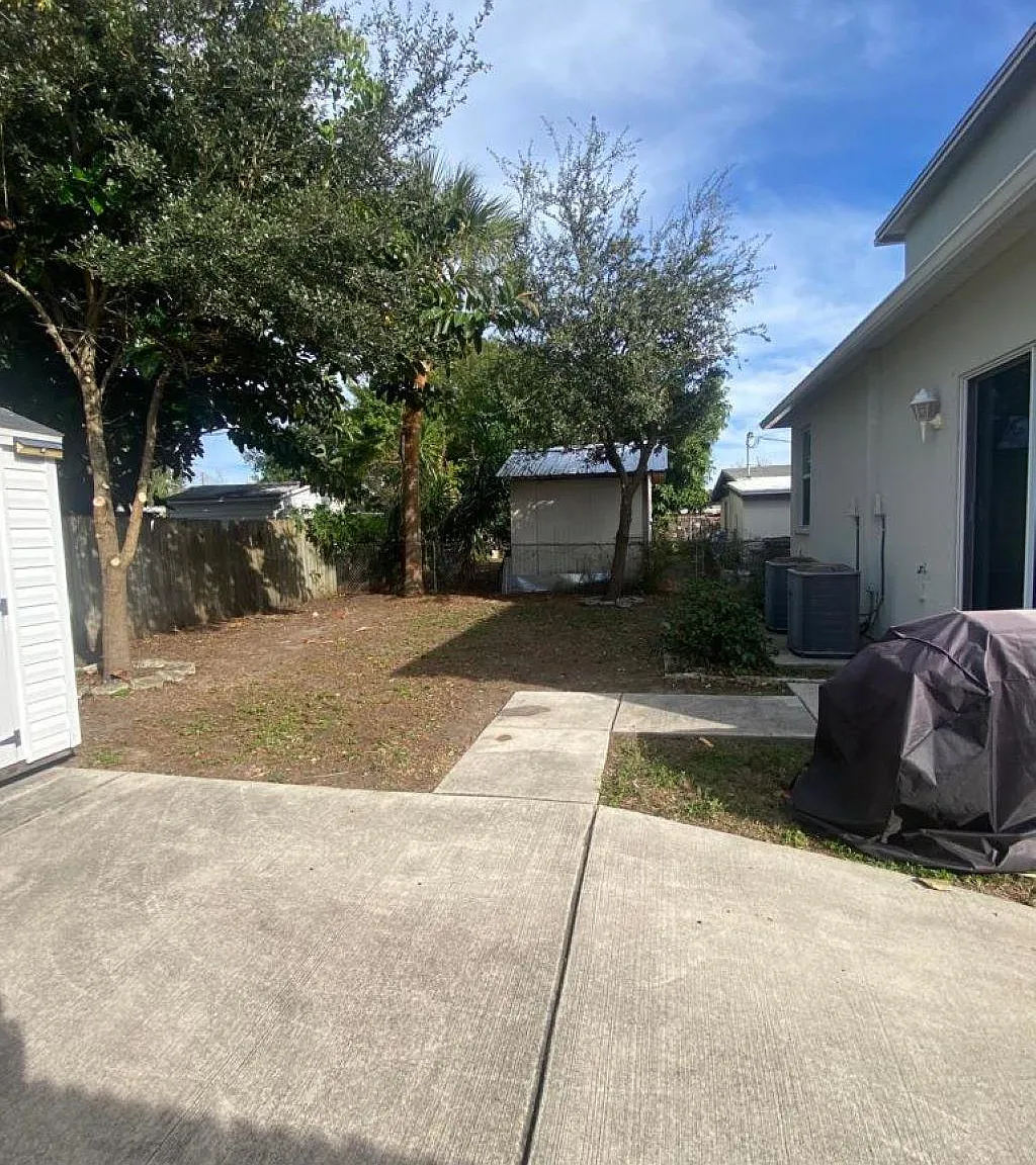 3 bed, 2.5 bath, 1780 sqft, $3,500 — Photo 3