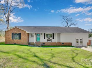 518 Melton St, Chester, SC 29706