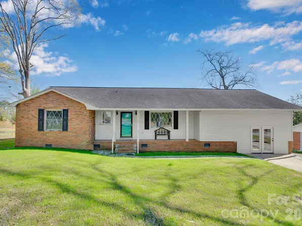 518 Melton St, Chester, SC 29706