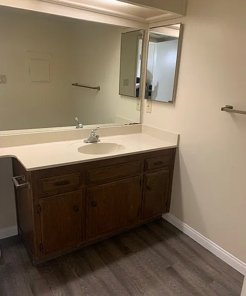 Laurelwood West Villas — Photo 50