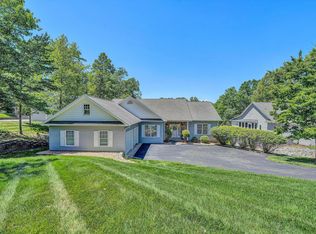 387 Channelview Dr, Moneta, VA 24121