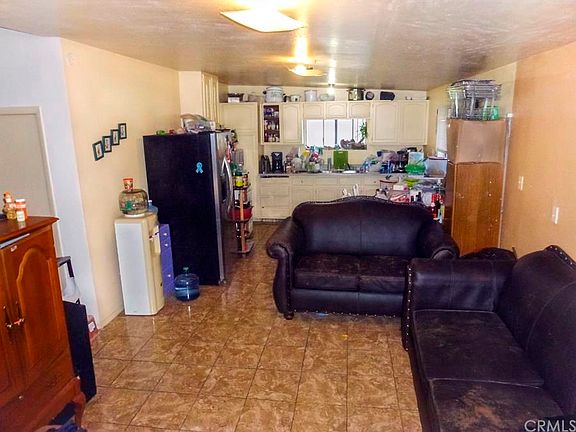 4th image of 5842 Quinn St