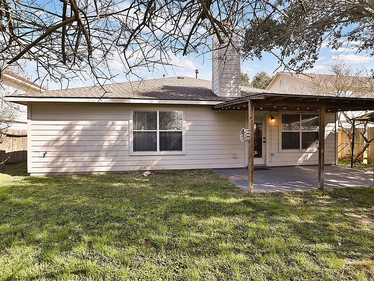 19627 Beachy Ct — Photo 31