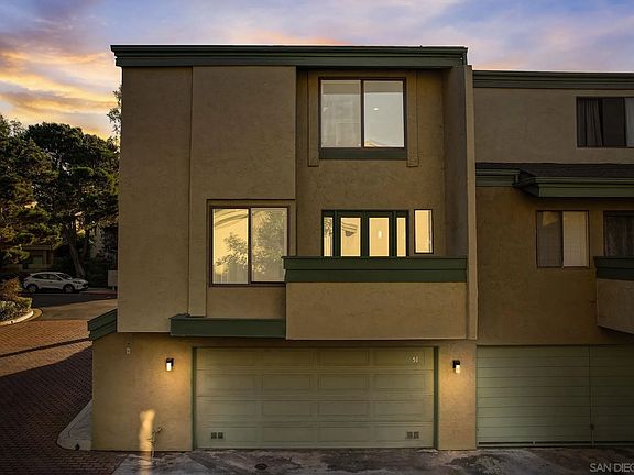 5th image of 3204 Caminito Eastbluff Unit 51