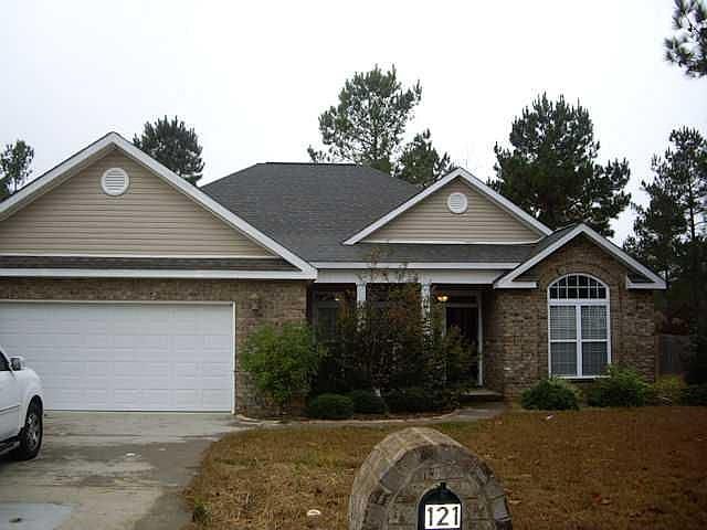 1st image of 121 Glennfinnan Way
