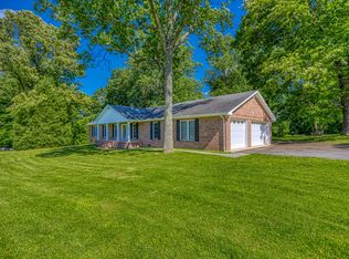 1122 Fairfield Rd, Westmoreland, TN 37186
