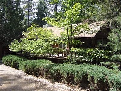2nd image of 6140 Hillcrest Ct