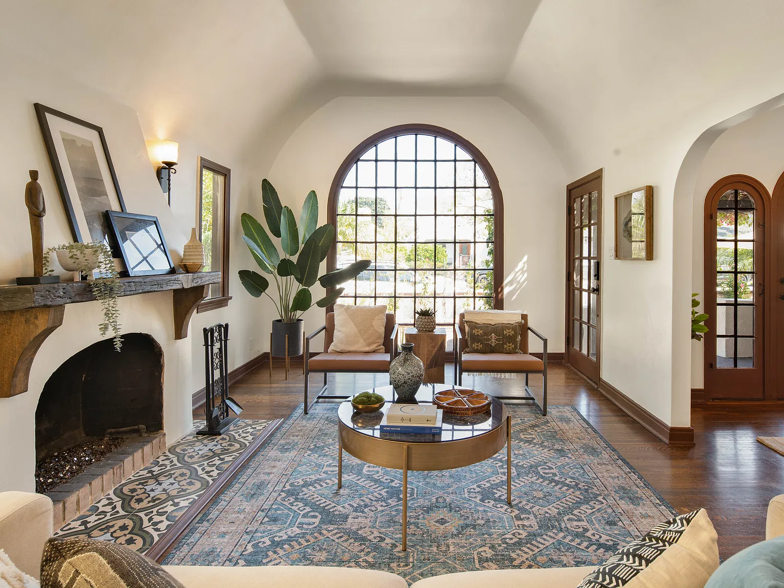 3109 Stanford Ave — Photo 4
