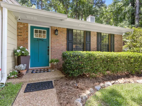 2142 Victory Garden Ln, Tallahassee, FL 32301