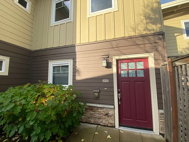 Villas at Woodinville — Photo 3