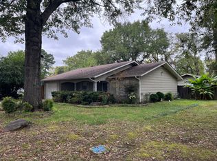 228 E Circle Dr, Russellville, AR 72801