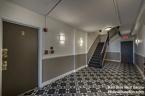 5 Barrows St #3 Photo 1