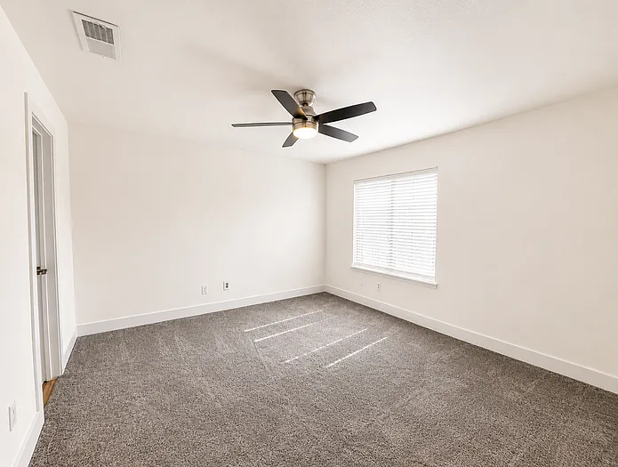 4247 Madera Rd — Photo 13