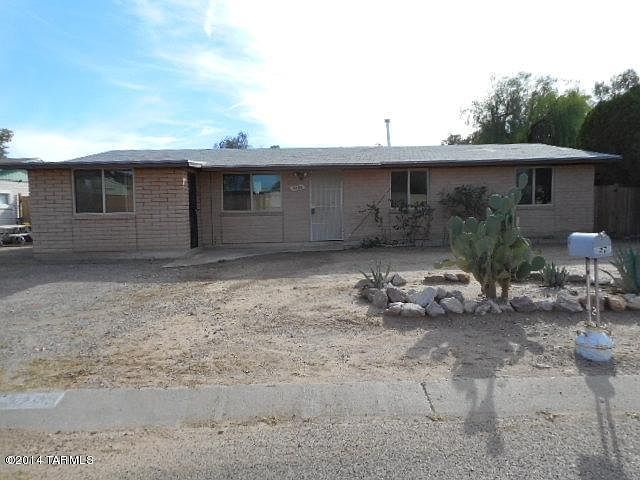 1st image of 3273 W Paseo De Las Aves