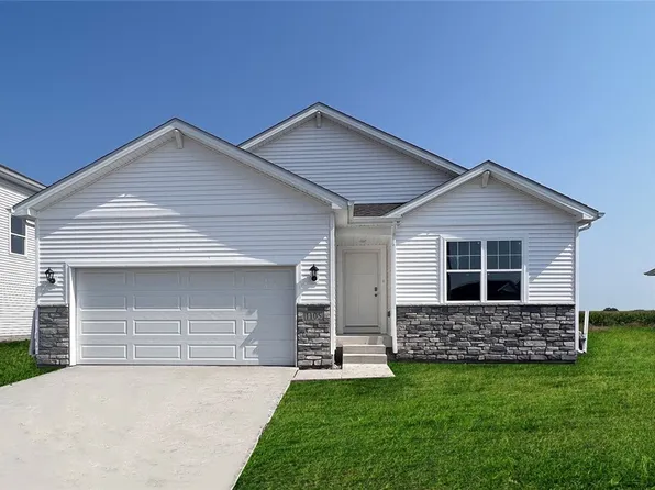 412 Quetzal Dr, Norwalk, IA 50211